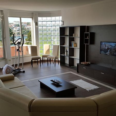 Apartments Seafront Villa Pula Dış mekan fotoğraf
