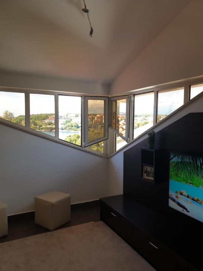 Apartments Seafront Villa Pula Dış mekan fotoğraf