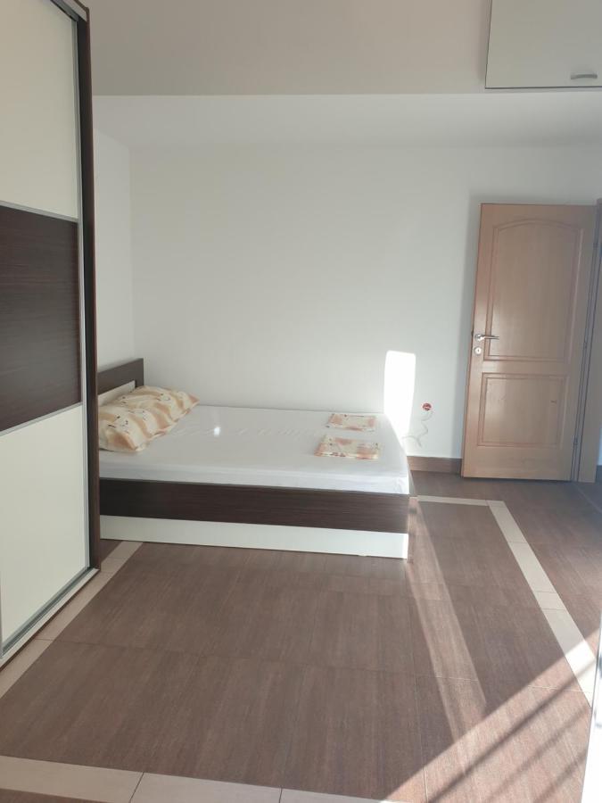 Apartments Seafront Villa Pula Dış mekan fotoğraf