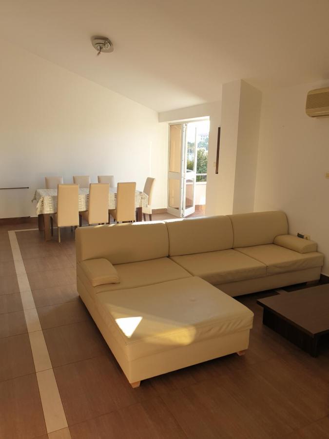 Apartments Seafront Villa Pula Dış mekan fotoğraf