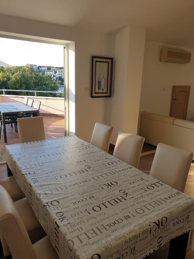 Apartments Seafront Villa Pula Dış mekan fotoğraf