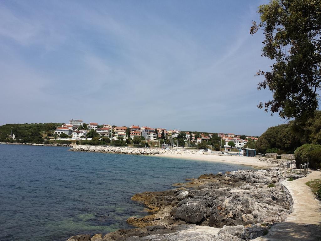Apartments Seafront Villa Pula Dış mekan fotoğraf
