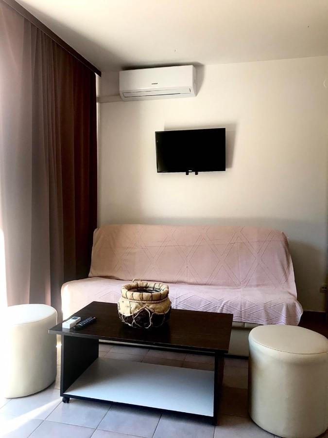 Apartments Seafront Villa Pula Dış mekan fotoğraf